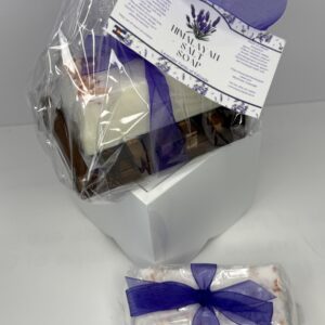 Lavender Himalayan Salt Bar w/soap saver
